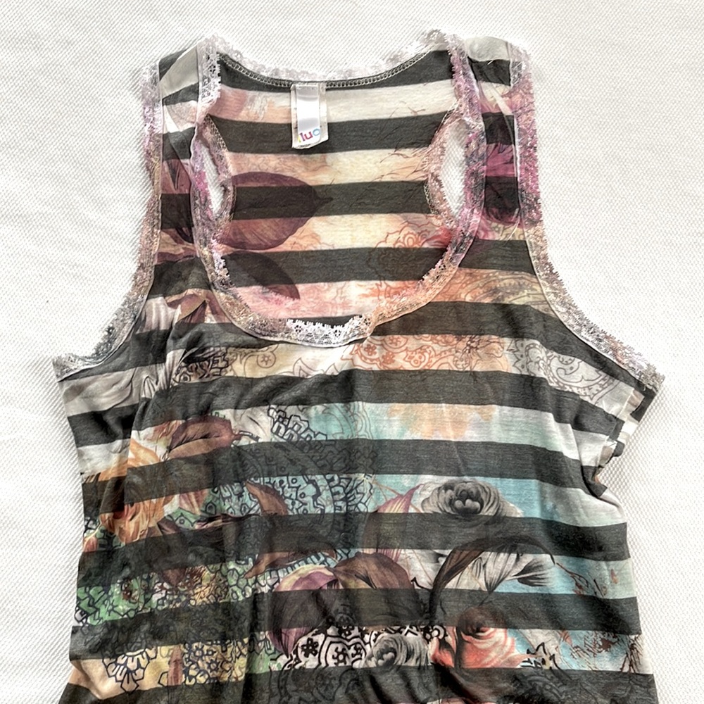 🍄3/30 Y2K FLUO Racerback Top (M)